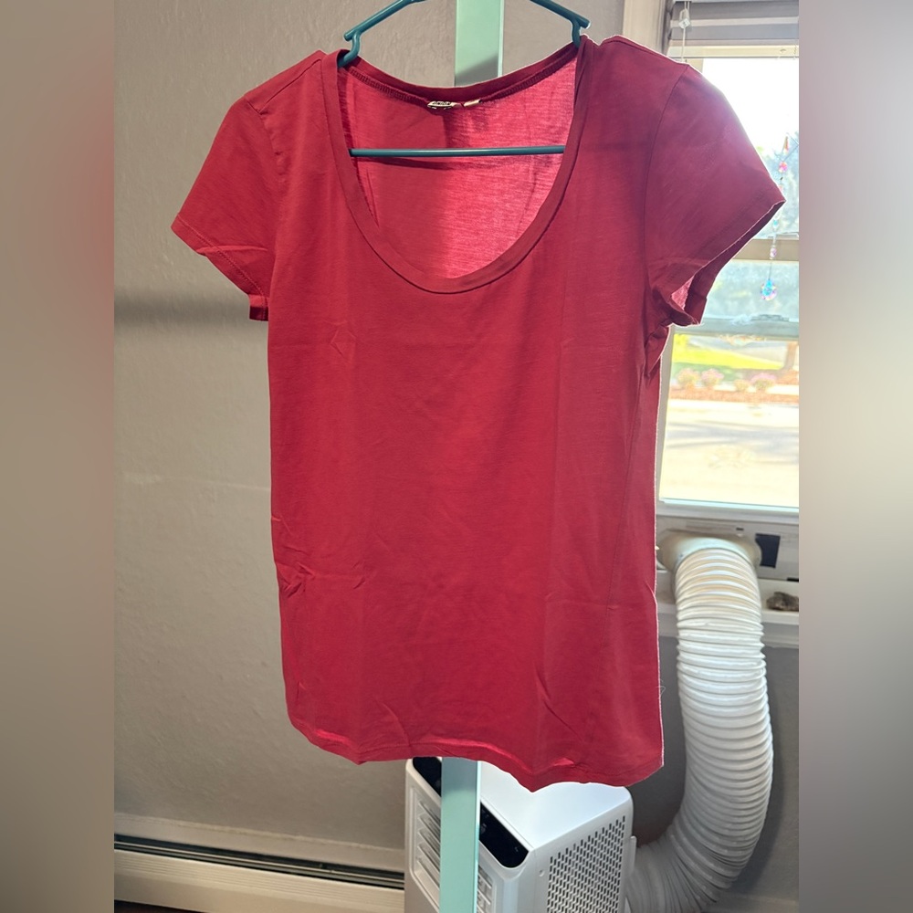 Pink 14th and Union 100% Pima Cotton Scoop Neck Tshirt